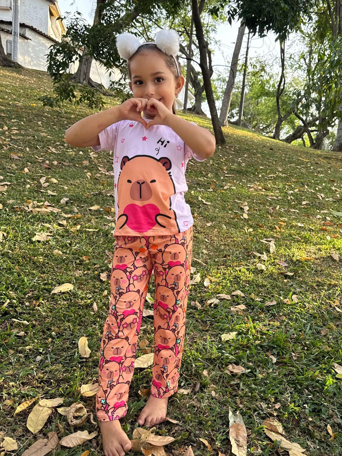 Pijama Niños Capibara Corazón